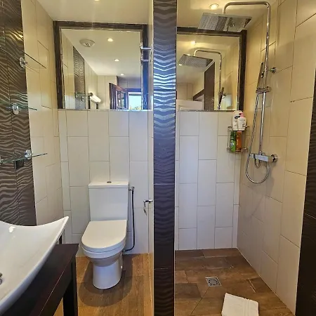 Somptueuse A 5 Minutes De Deauville, 18 Couchages, Piscine, Billard, Salle De Jeux Vila