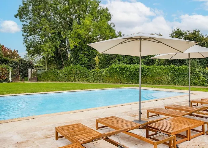 Somptueuse A 5 Minutes De Deauville, 18 Couchages, Piscine, Billard, Salle De Jeux