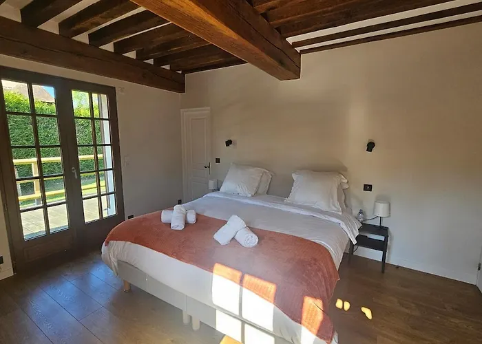 Villa Somptueuse A 5 Minutes De Deauville, 18 Couchages, Piscine, Billard, Salle De Jeux *