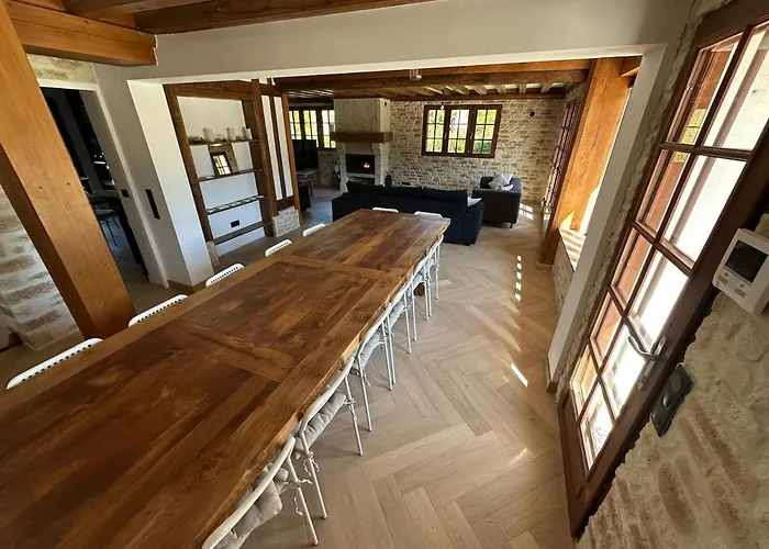 Somptueuse A 5 Minutes De Deauville, 18 Couchages, Piscine, Billard, Salle De Jeux * Bonneville-sur-Touques