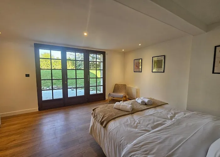 Somptueuse A 5 Minutes De Deauville, 18 Couchages, Piscine, Billard, Salle De Jeux Bonneville-sur-Touques