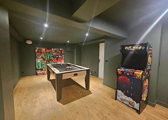 Somptueuse A 5 Minutes De Deauville, 18 Couchages, Piscine, Billard, Salle De Jeux Villa Bonneville-sur-Touques