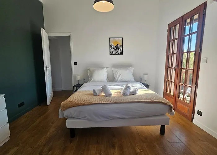 Somptueuse A 5 Minutes De Deauville, 18 Couchages, Piscine, Billard, Salle De Jeux Villa