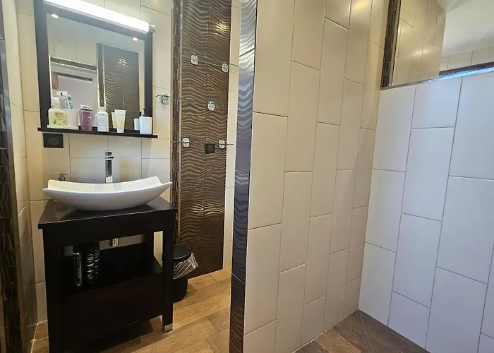 Somptueuse A 5 Minutes De Deauville, 18 Couchages, Piscine, Billard, Salle De Jeux * Bonneville-sur-Touques